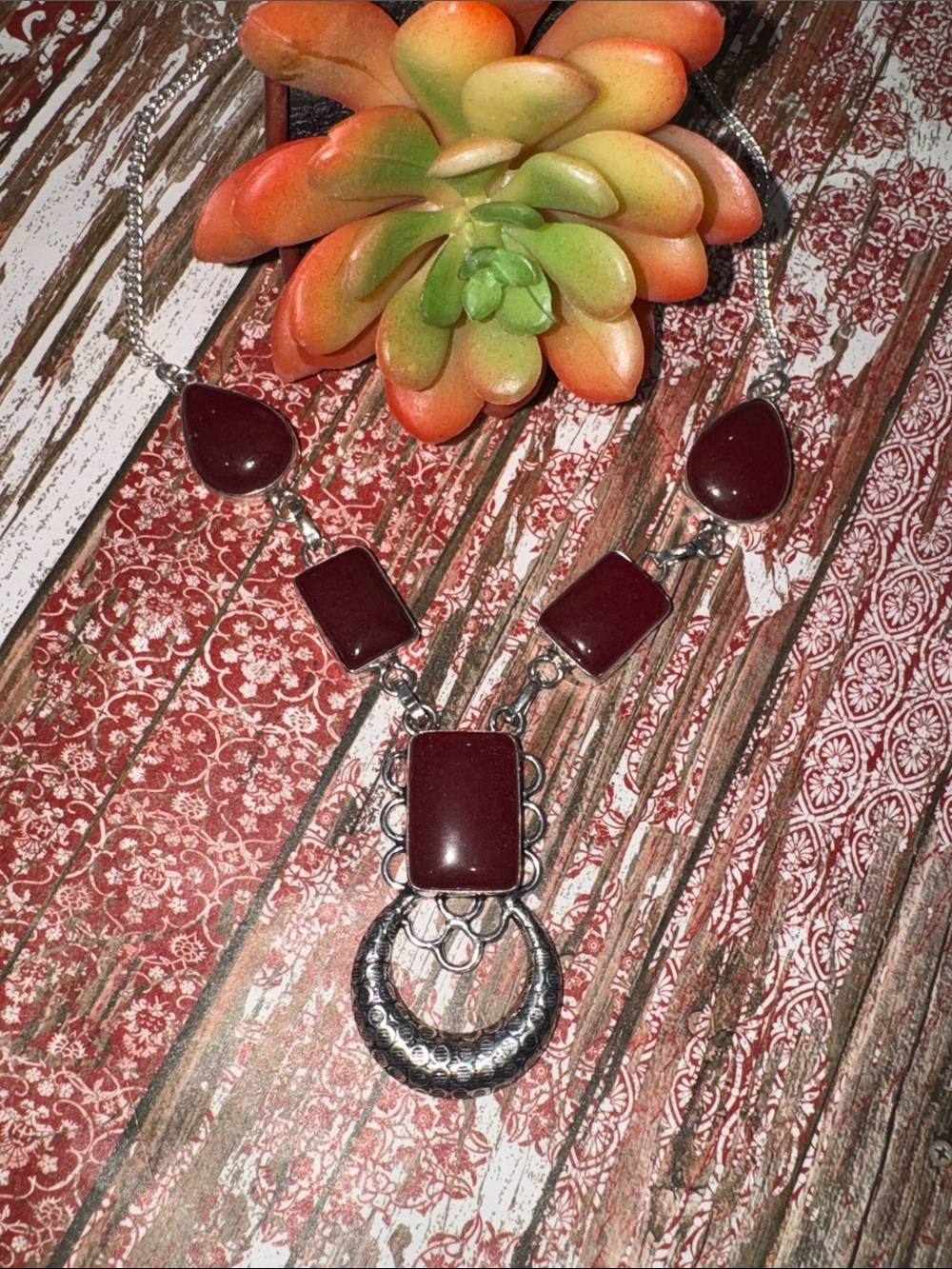 Silver Carnelian Necklace